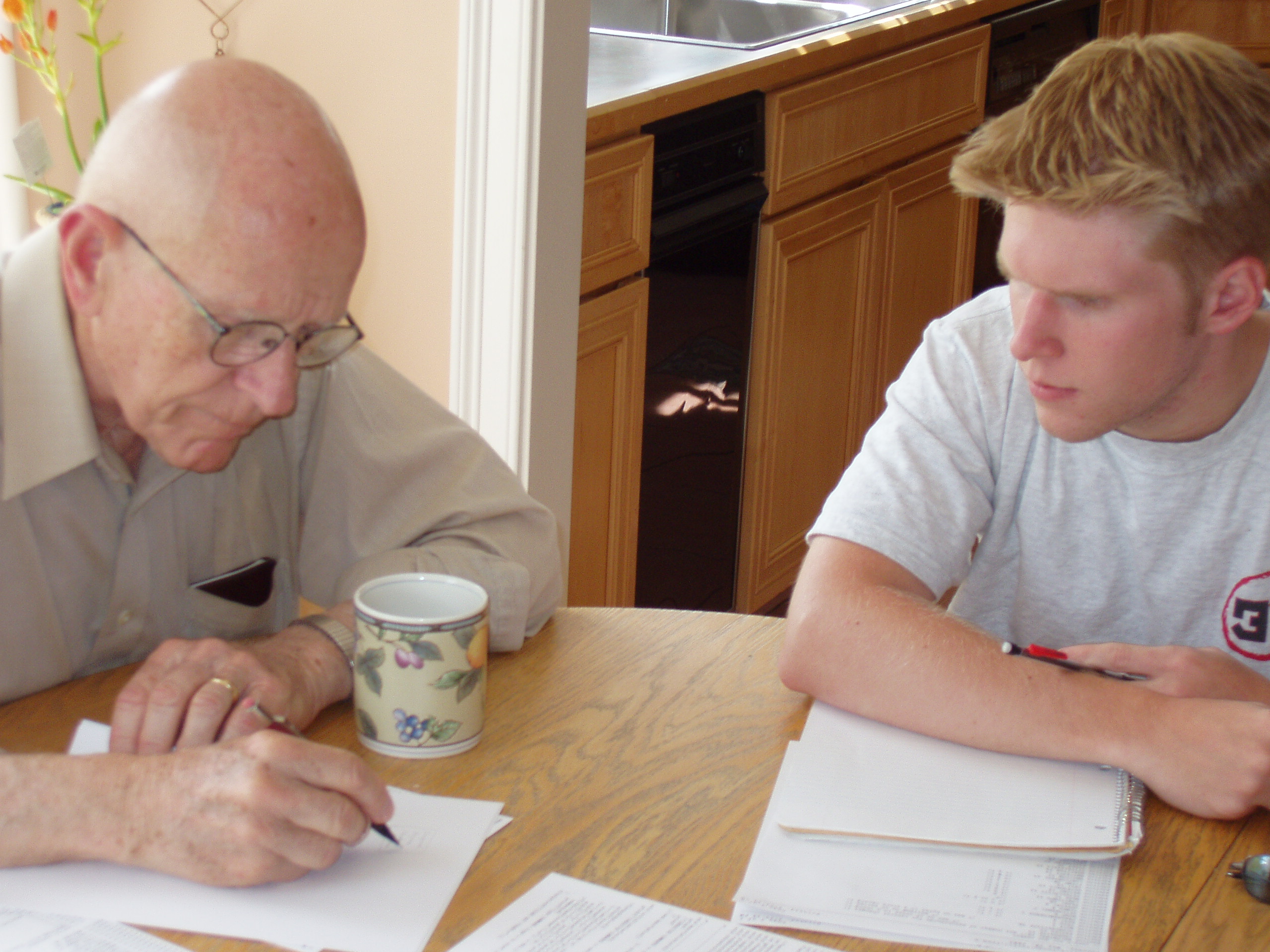 Max Mathews explaining Conductor Program code to Greg Thompson in Boulanger's studio